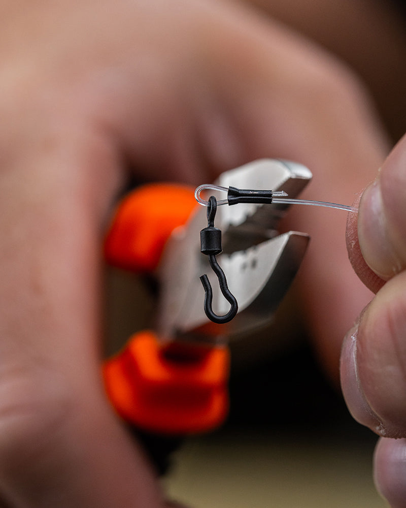 EDGES CRIMP PLYERS